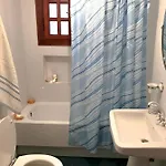 Kalivia House - Entire Villa *