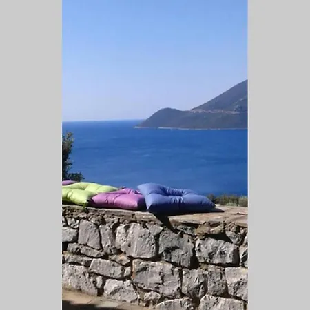 Villa Kalivia House - Entire *