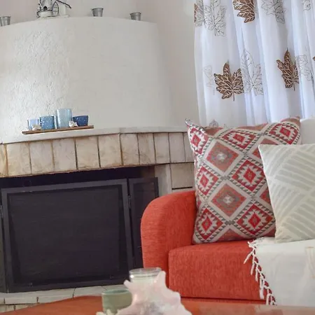 Villa Kalivia House - Entire *