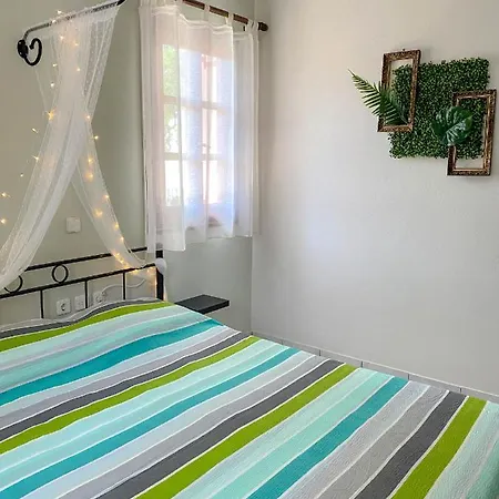 Villa Kalivia House - Entire