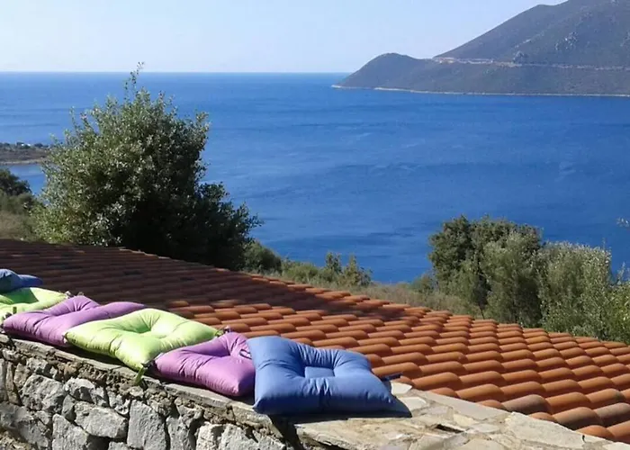 Kalivia House - Entire Villa *