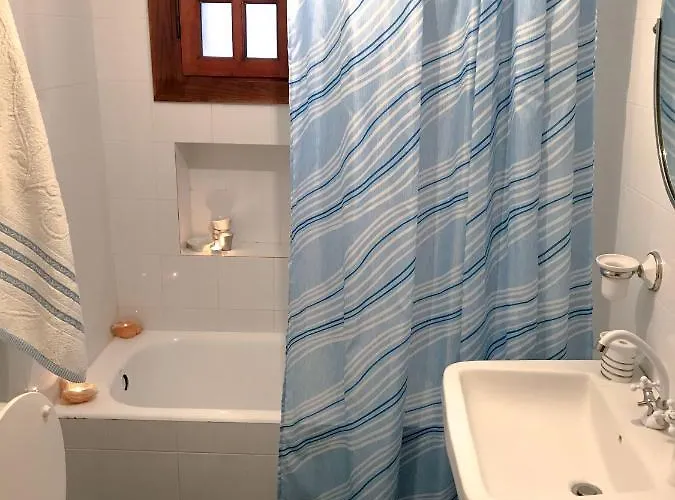 Kalivia House - Entire Villa *