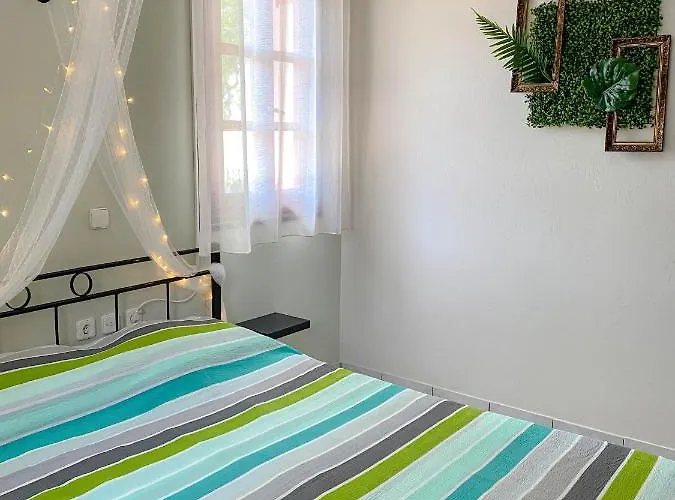 Villa Kalivia House - Entire